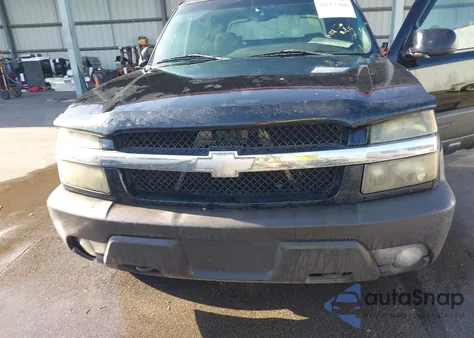 2004 Chevrolet Avalanche 1500 z USA, uszkodzony, nr VIN 3GNEK12T24G144736